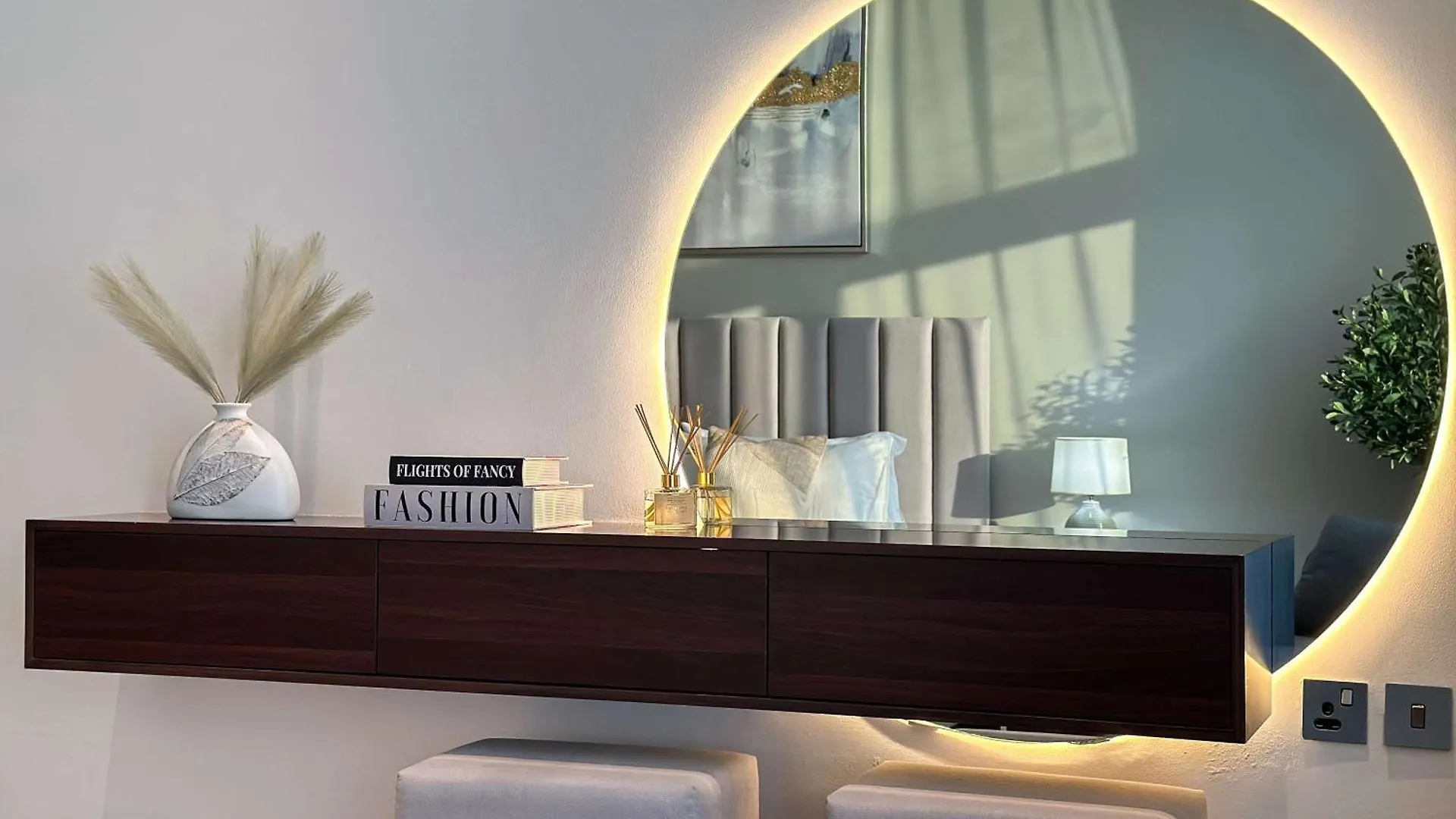 Upgraded 1Br Paradise With Private Garden - Oceana Dubaj 0*,