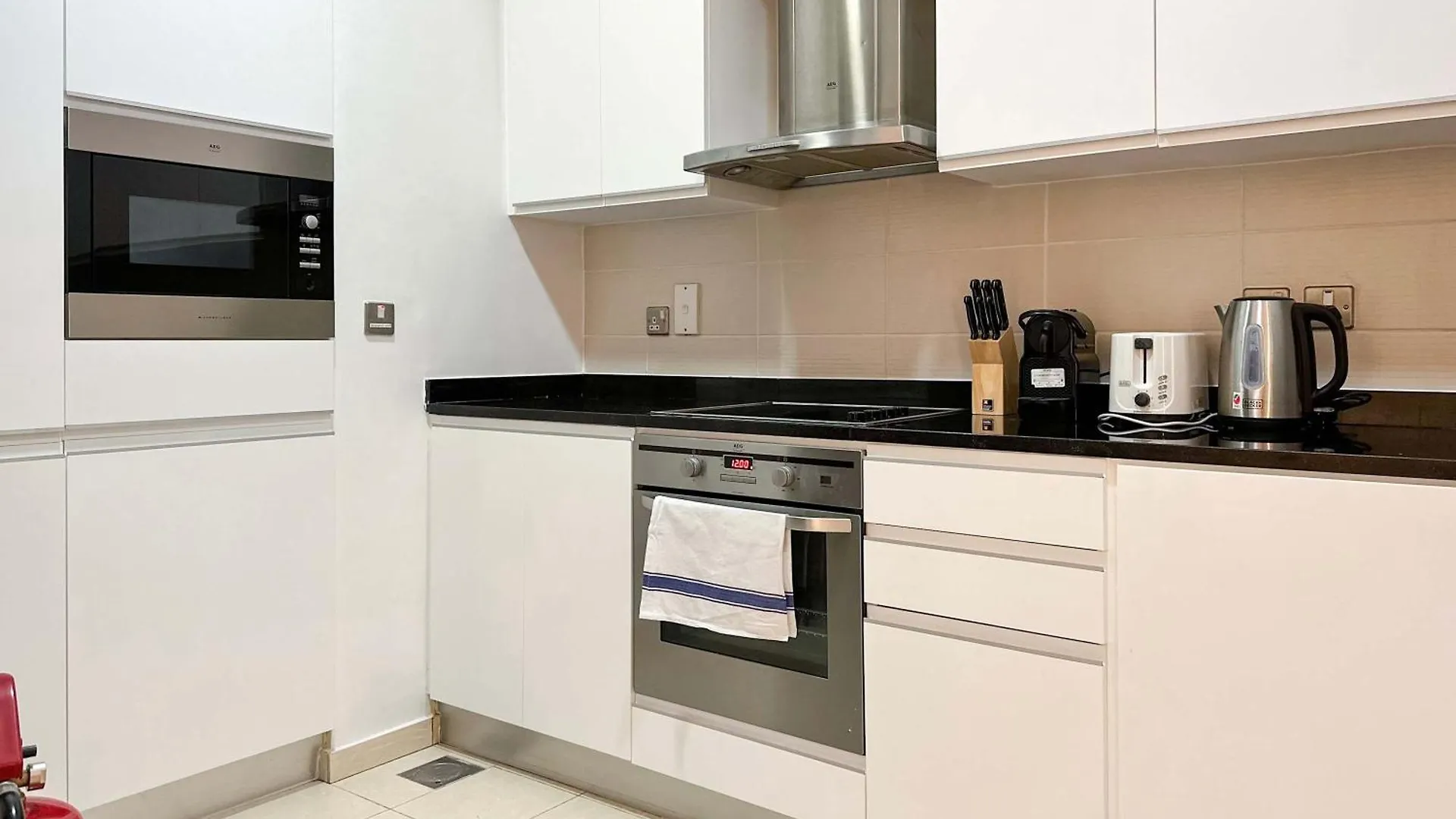 Apartman Upgraded 1Br Paradise With Private Garden - Oceana Dubaj